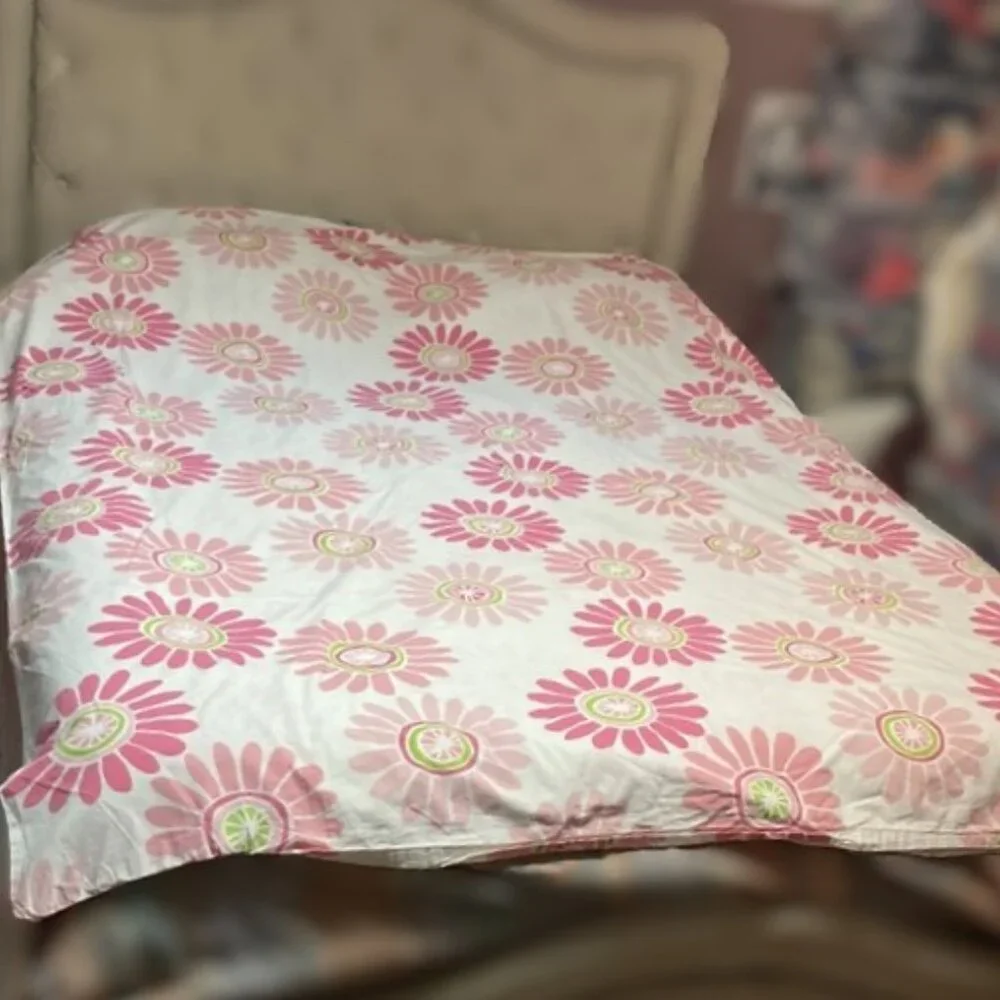 THE LAND OF NOD Pink Floral Duvet Cover Twin 68 x 89 inches